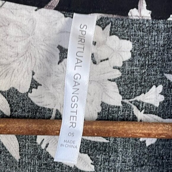 Spiritual Gangster • Maya floral Kimono Robe Beach Coverup O/S black white flowy - Picture 8 of 12